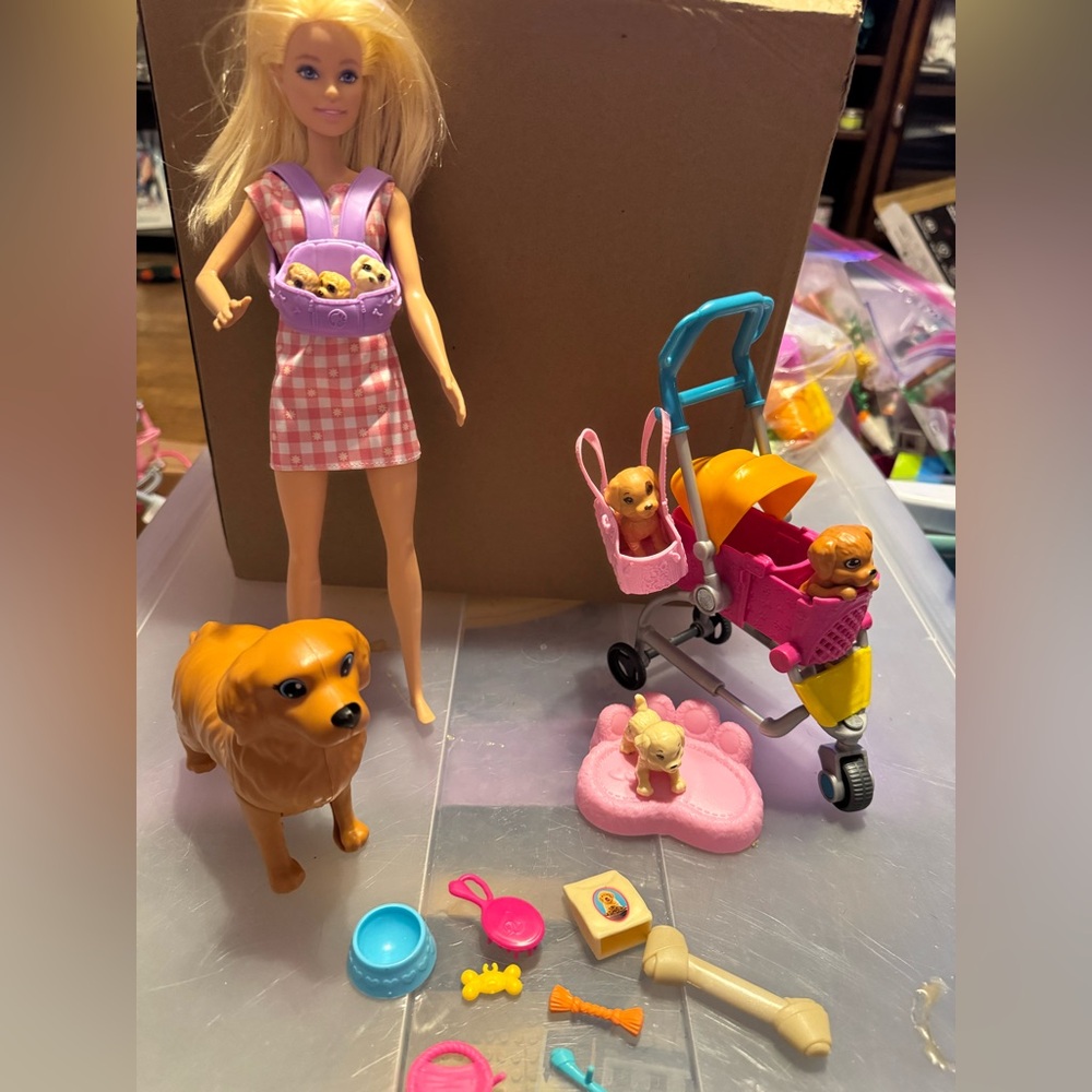 Barbie stroll & go & Newborn puppies playset bundle